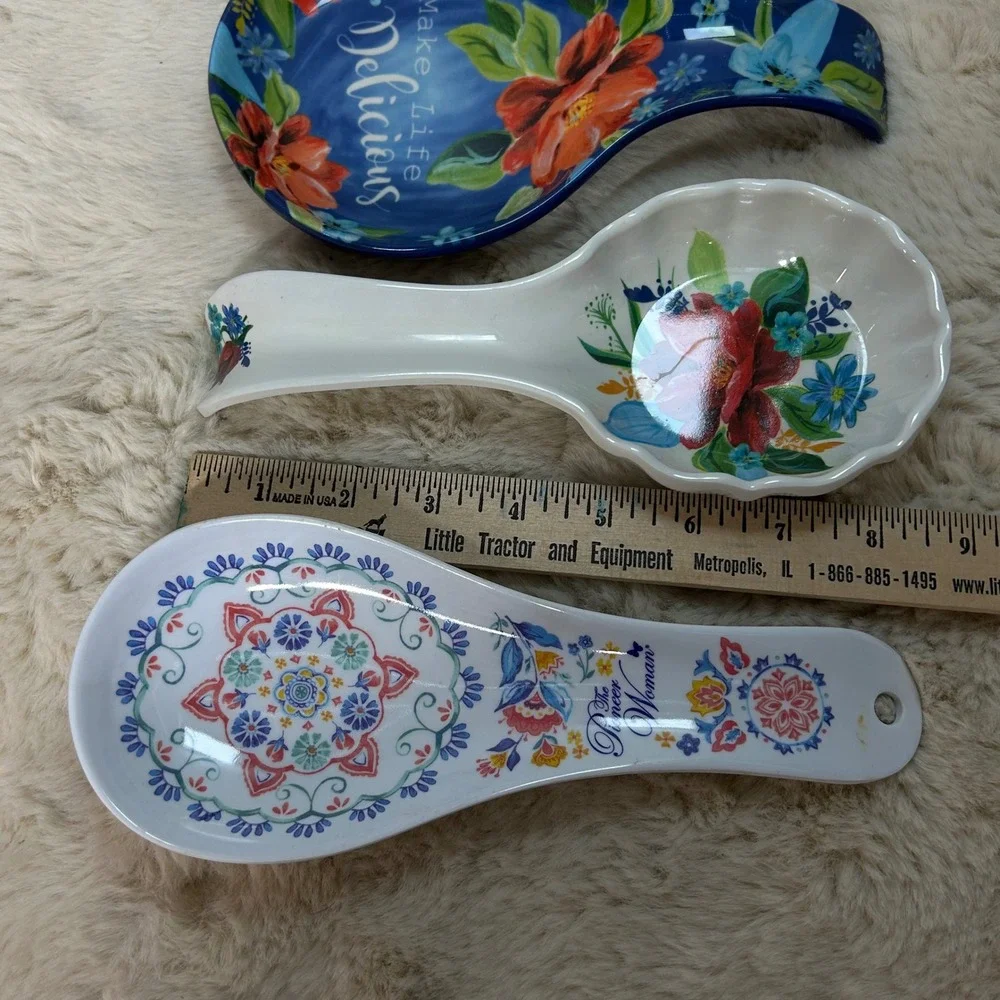 Pioneer Woman Spoon Rest‎ Set Floral Blue White Kitchen Decor Farmhouse 3 total